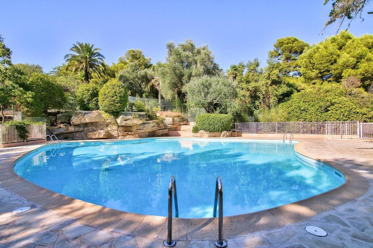 Le Miramar Nice - Clim, Parking, Wifi Et Piscine Exterior photo